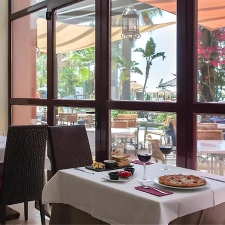 Bakour Costa Del Sol Szálloda Estepona